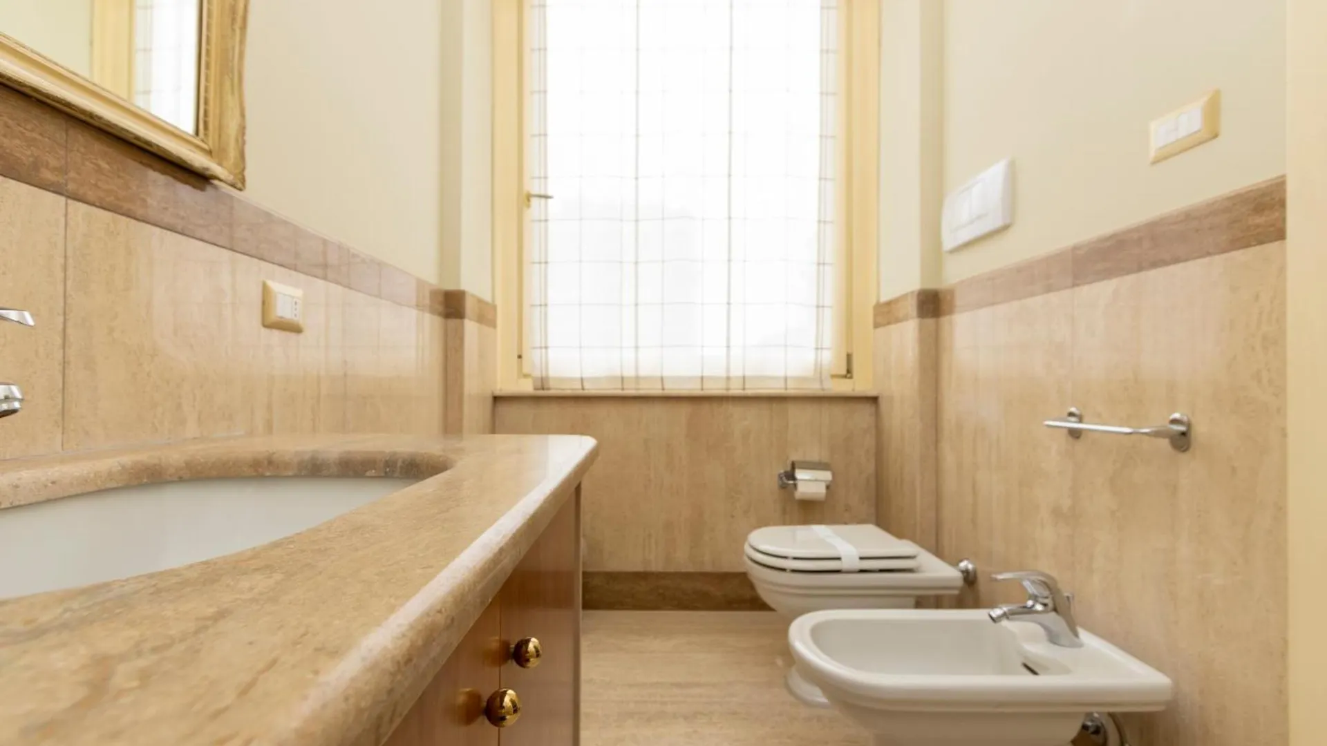 Exclusive Suite In Central Station - Duomo 5 In Minutes Milan