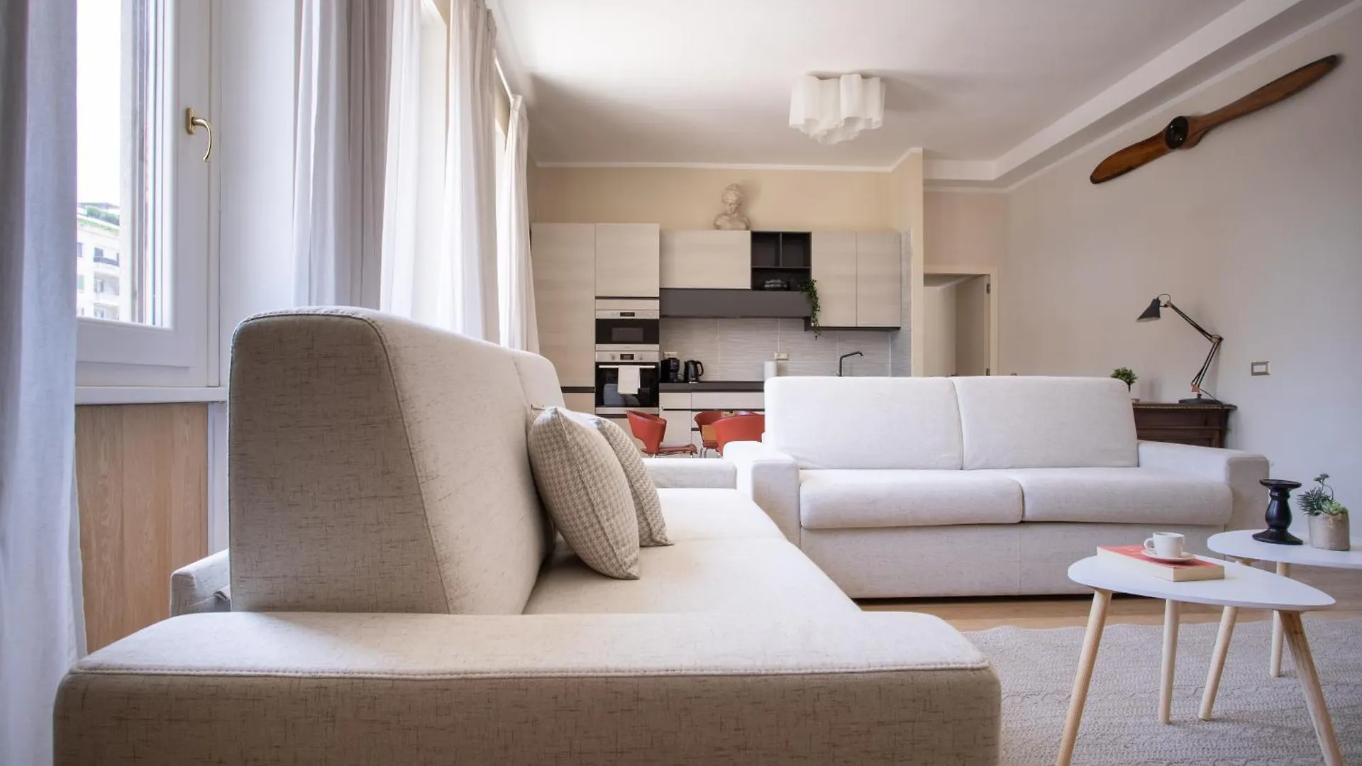Exclusive Suite In Central Station - Duomo 5 In Minutes联系方式